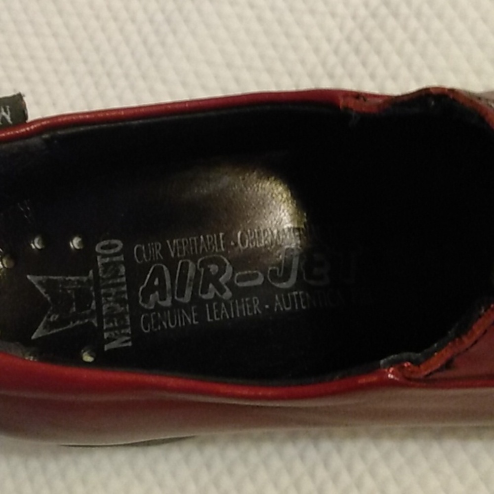 Mephisto Red Leather Slip-On Shoes 7.5 - Picture 8 of 8